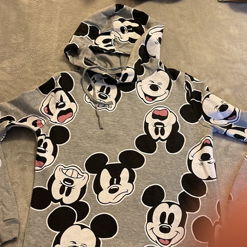 Disney/ Mickey Mouse face Hoodie - Picture 9 of 9